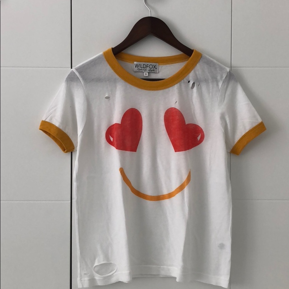 Heart eyes shite T shirt with hole details